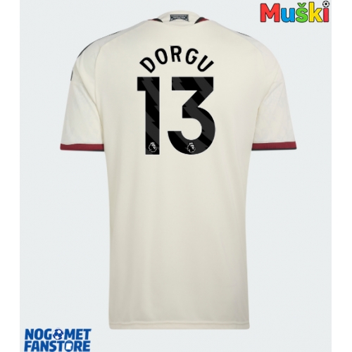Manchester United Patrick Dorgu #13 Rezervni Dres 2026-27 Kratak Rukav